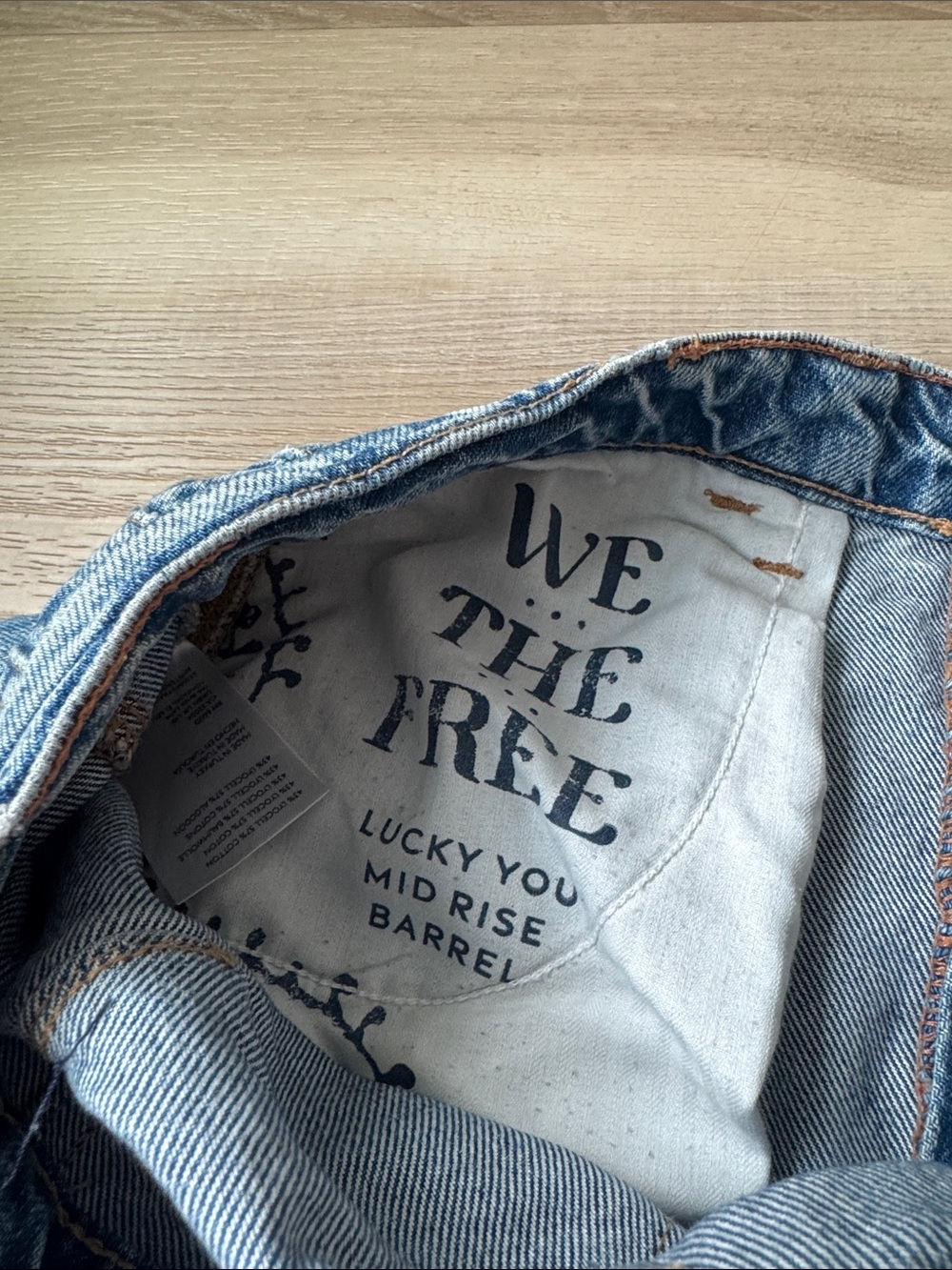 We The Free - Good Luck Barrel Mid Rise Jeans - Picture 14 of 16
